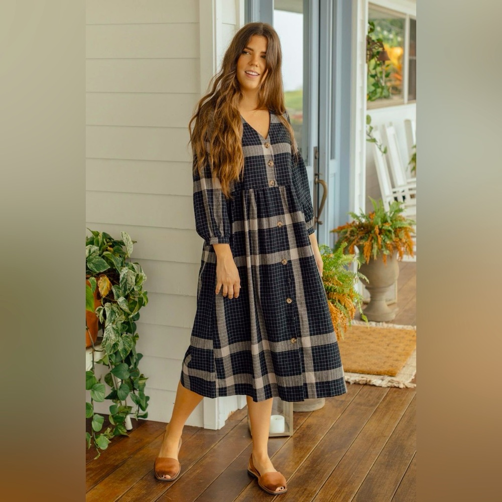 Neuflora Dress
